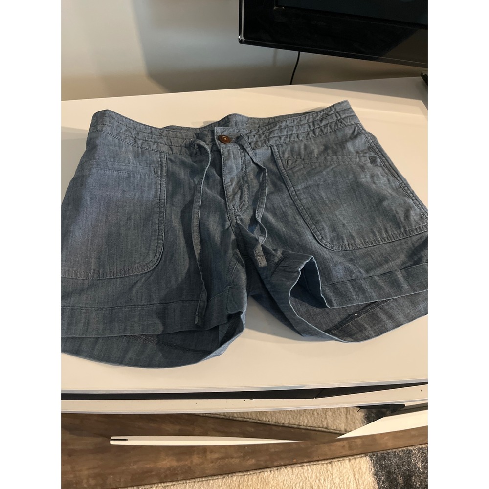 The North Face Womens Blue Chambray Drawstring Shorts Size 8 Regular Pockets